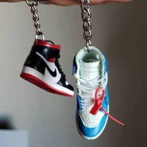 sneakers 3D keychain